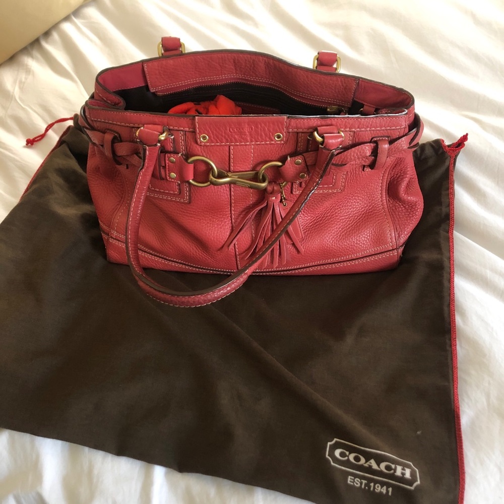 Coach Hamptons Pebbled Leather Tote-Pink